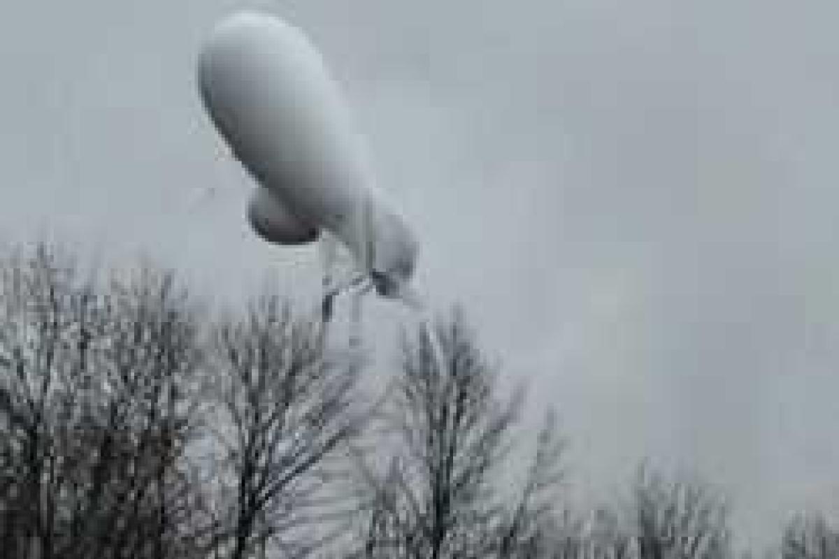 С авиабазы в США «сбежал» военный дирижабль и пролетел 300 км