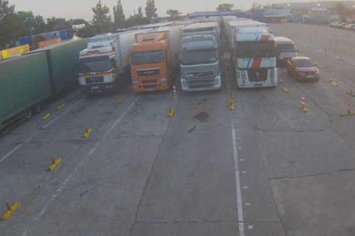 Крым из-за шторма стал практически островом Крым из-за шторма стал практически островом