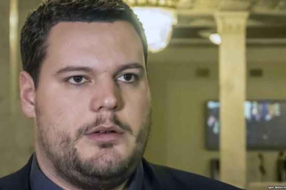 «Добро пожаловать в зазеркалье» — нардеп Илленко не ожидал давления власти на «Свободу»