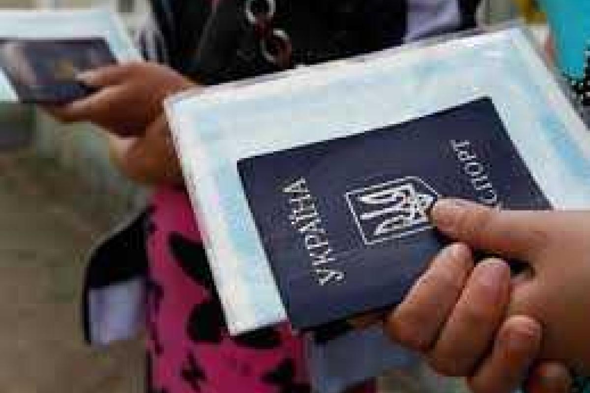 Из Донбасса и Крыма переселены более 970 тысяч человек Из Донбасса и Крыма переселены более 970 тысяч человек