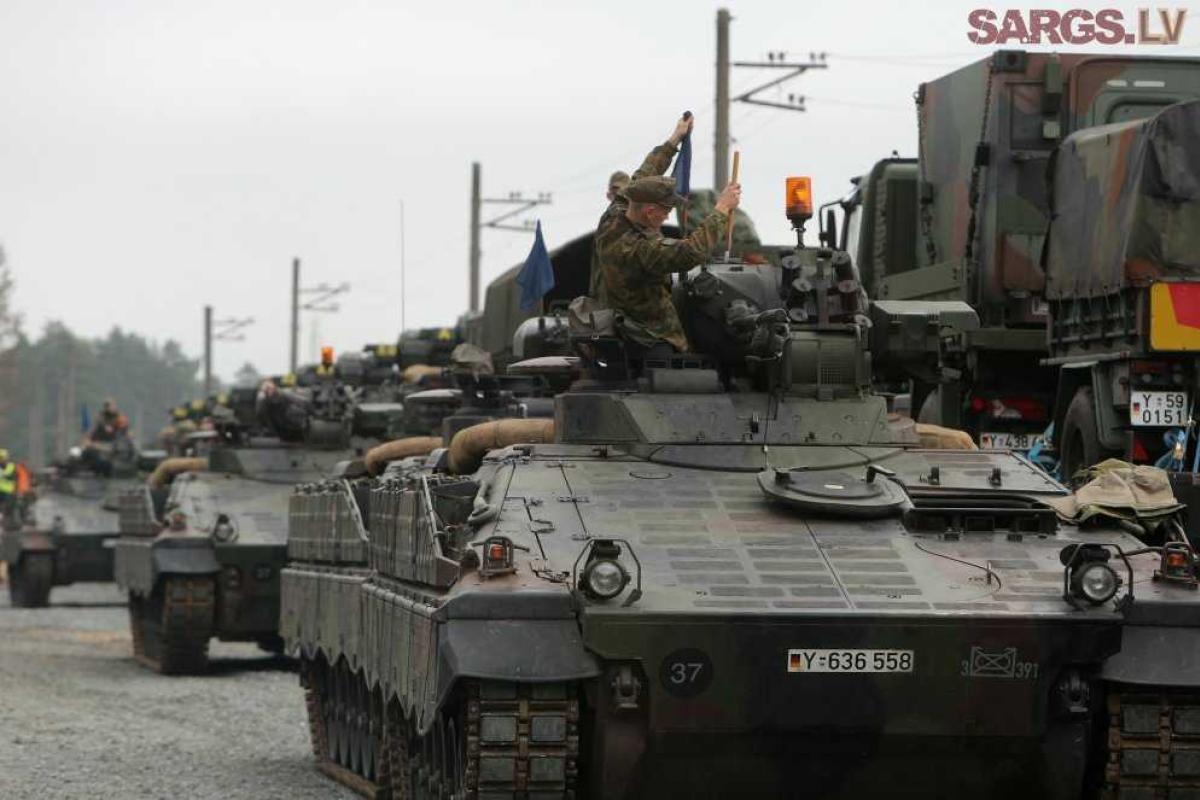 Немецкая бронетехника появилась в Латвии. Фотофакт