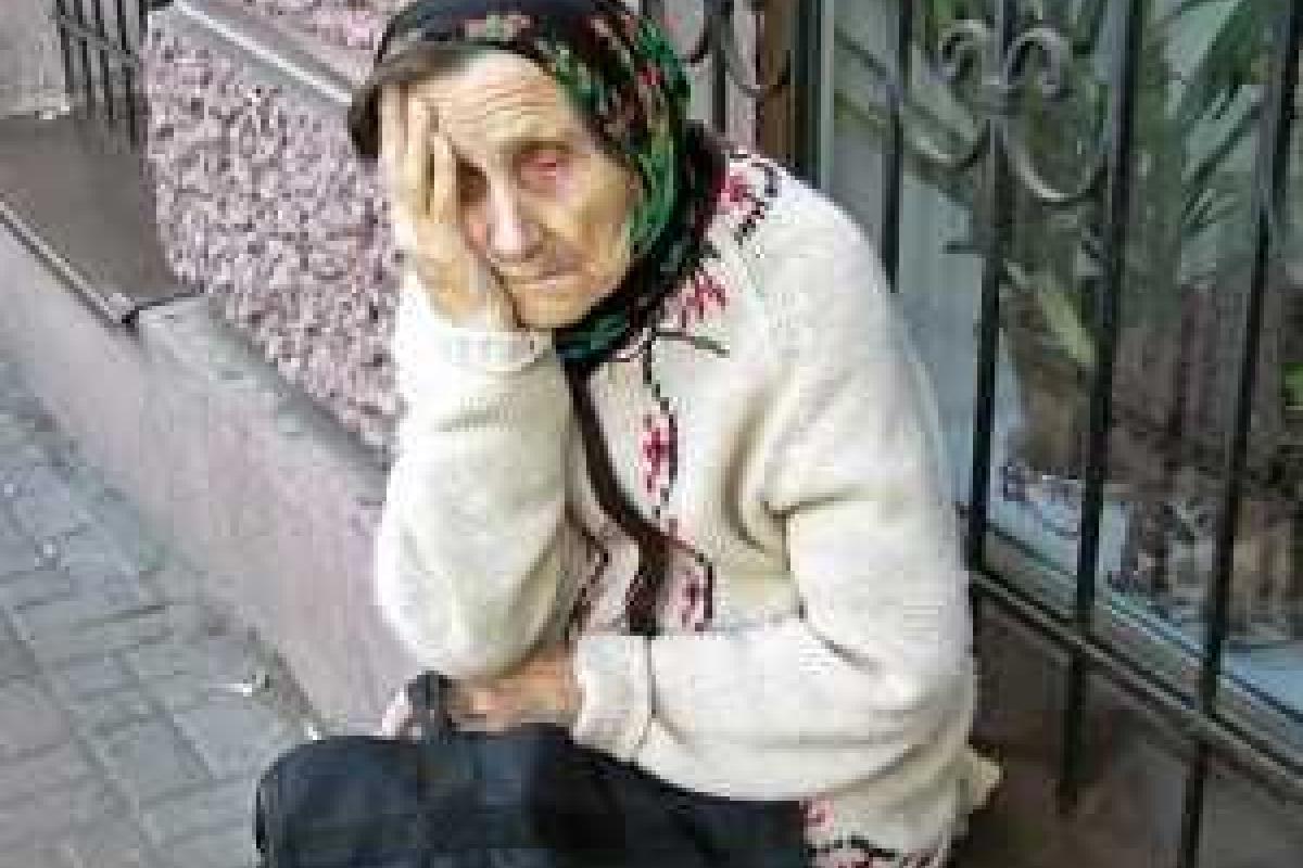 В Мариуполе целый день успокаивали бабушек, которые хотели проголосовать