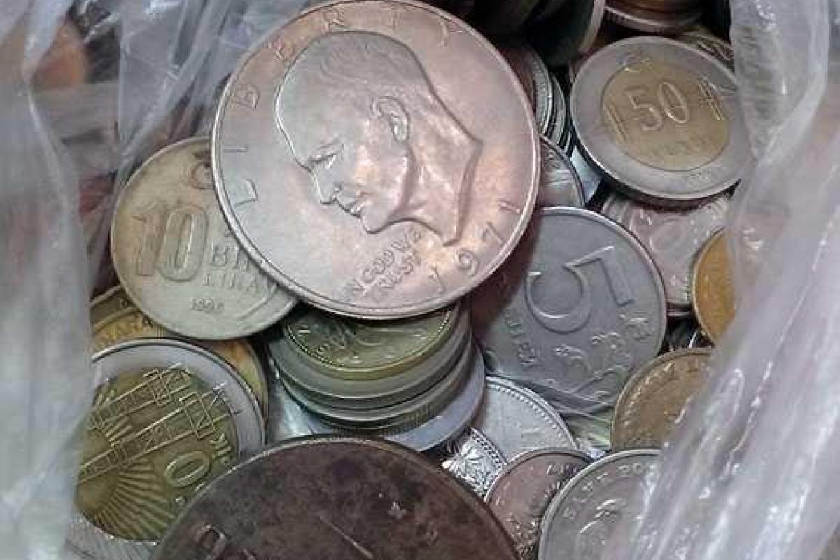 В Славянске задержаны двое мужчин, которые украли дорогую коллекцию старинных монет В Славянске задержаны двое мужчин, которые украли дорогую коллекцию старинных монет