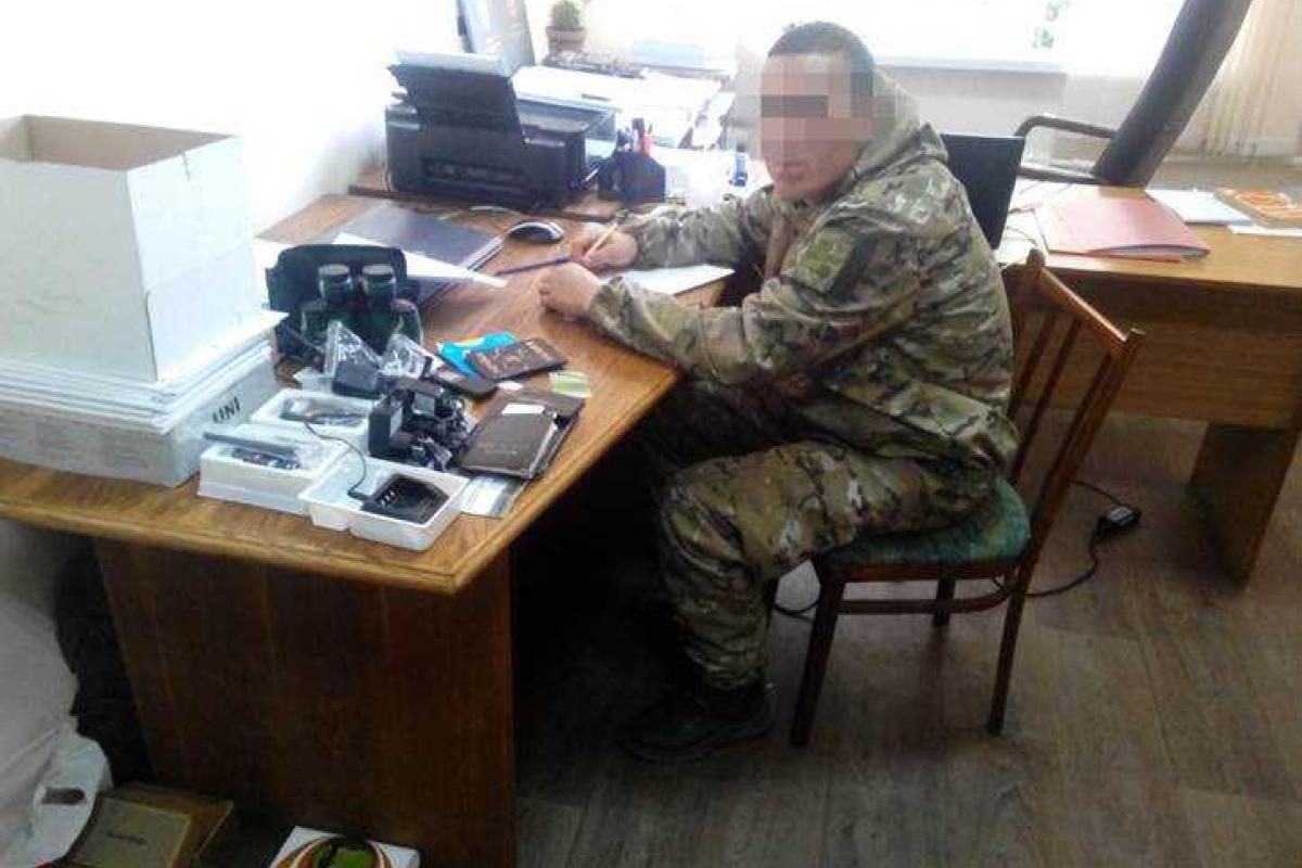 СБУ разоблачила солдата-мошенника, который представлялся комбригом и присвоил волонтерские деньги СБУ разоблачила солдата-мошенника, который представлялся комбригом и присвоил волонтерские деньги