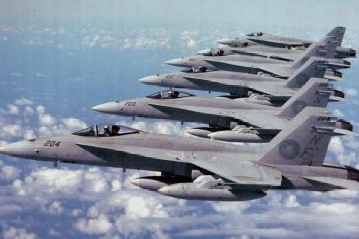 Американский истребитель потерпел крушение у военной базы в Великобритании Американский истребитель потерпел крушение у военной базы в Великобритании