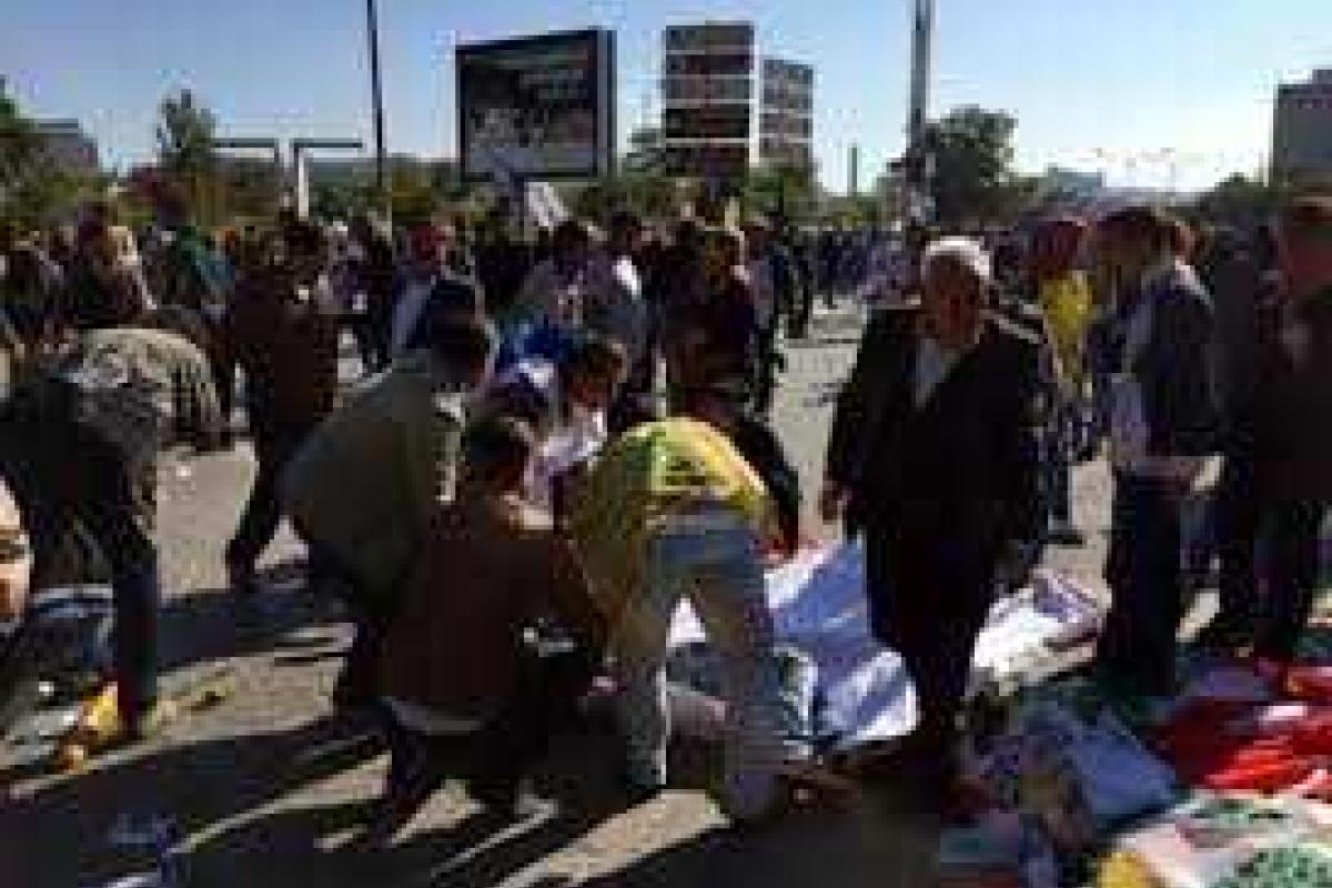 Президенты Украины и США выразили соболезнование гражданам Турции Президенты Украины и США выразили соболезнование гражданам Турции