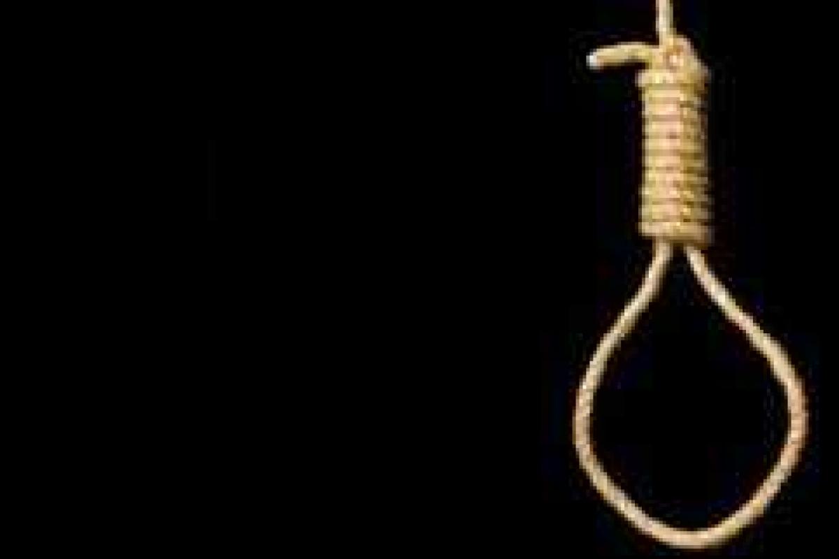 В Старой Краснянке повесился молодой парень