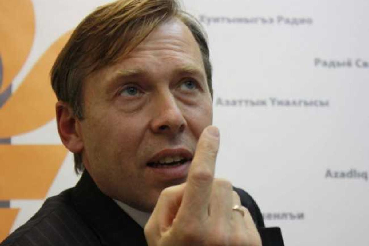 Сергей Соболев назвал имя нардепа от «БПП», призывавшего к созданию «Одесской народной республики» Сергей Соболев назвал имя нардепа от «БПП», призывавшего к созданию «Одесской народной республики»