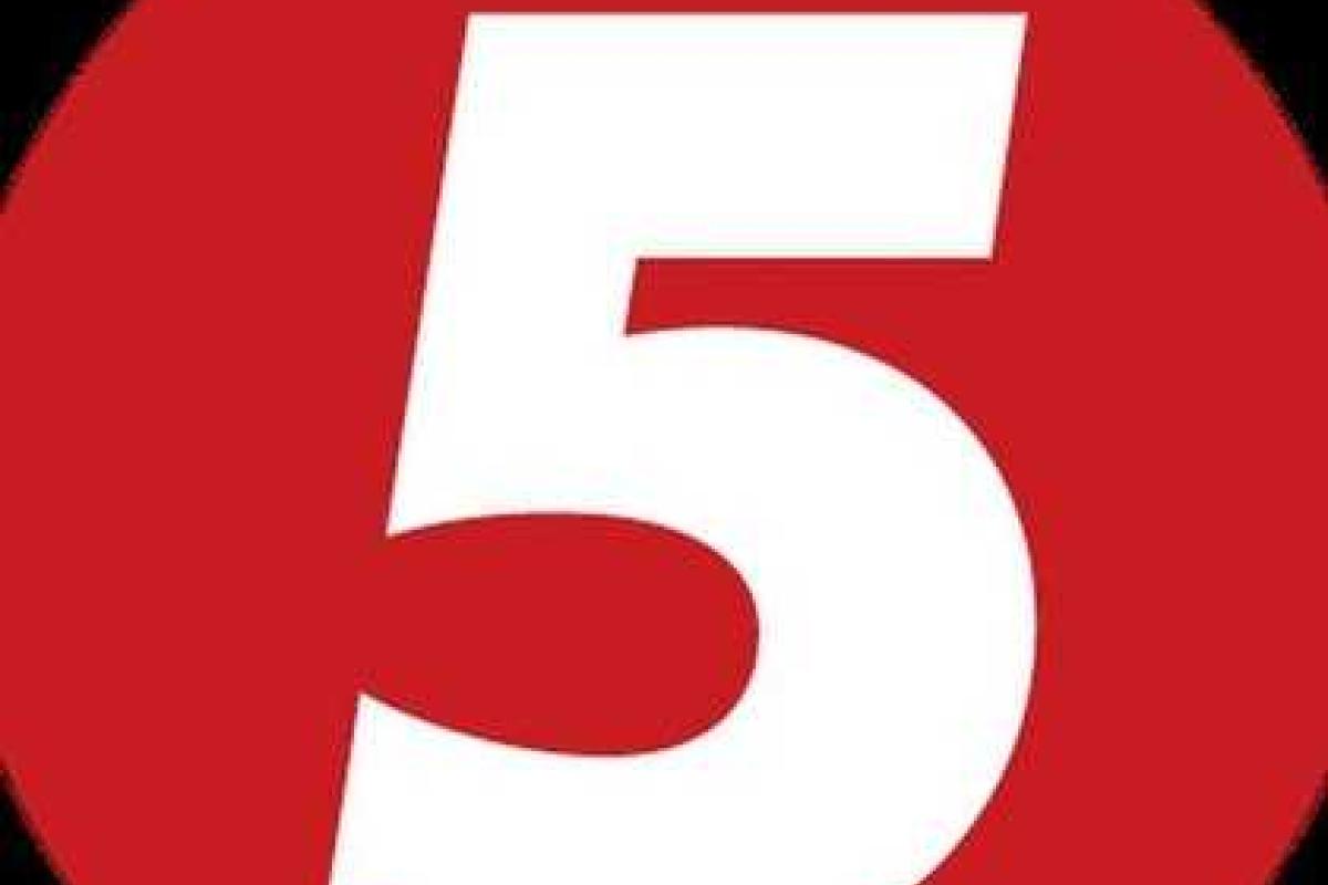 Журналист: на 5 канале - "джинса" и "черная" зарплата