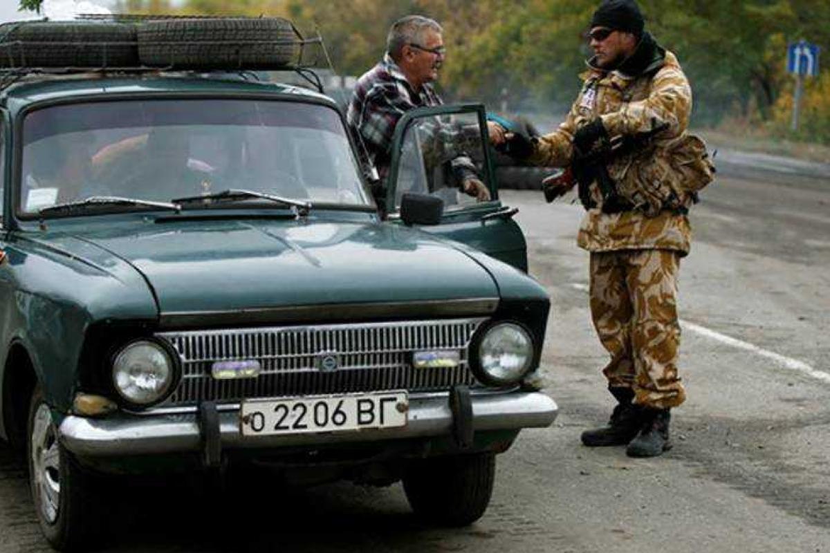 Два пункта пропуска в зоне АТО под угрозой закрытия