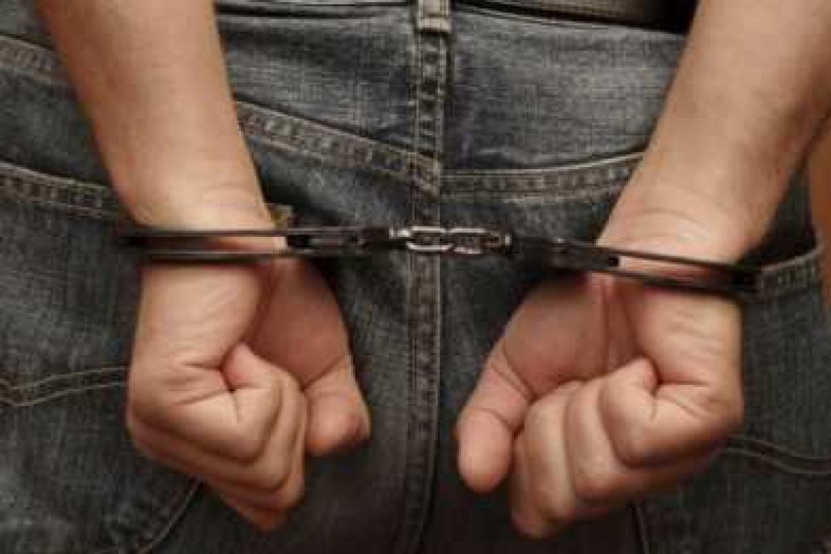 В Мариуполе мужчина убил возлюбленную В Мариуполе мужчина убил возлюбленную