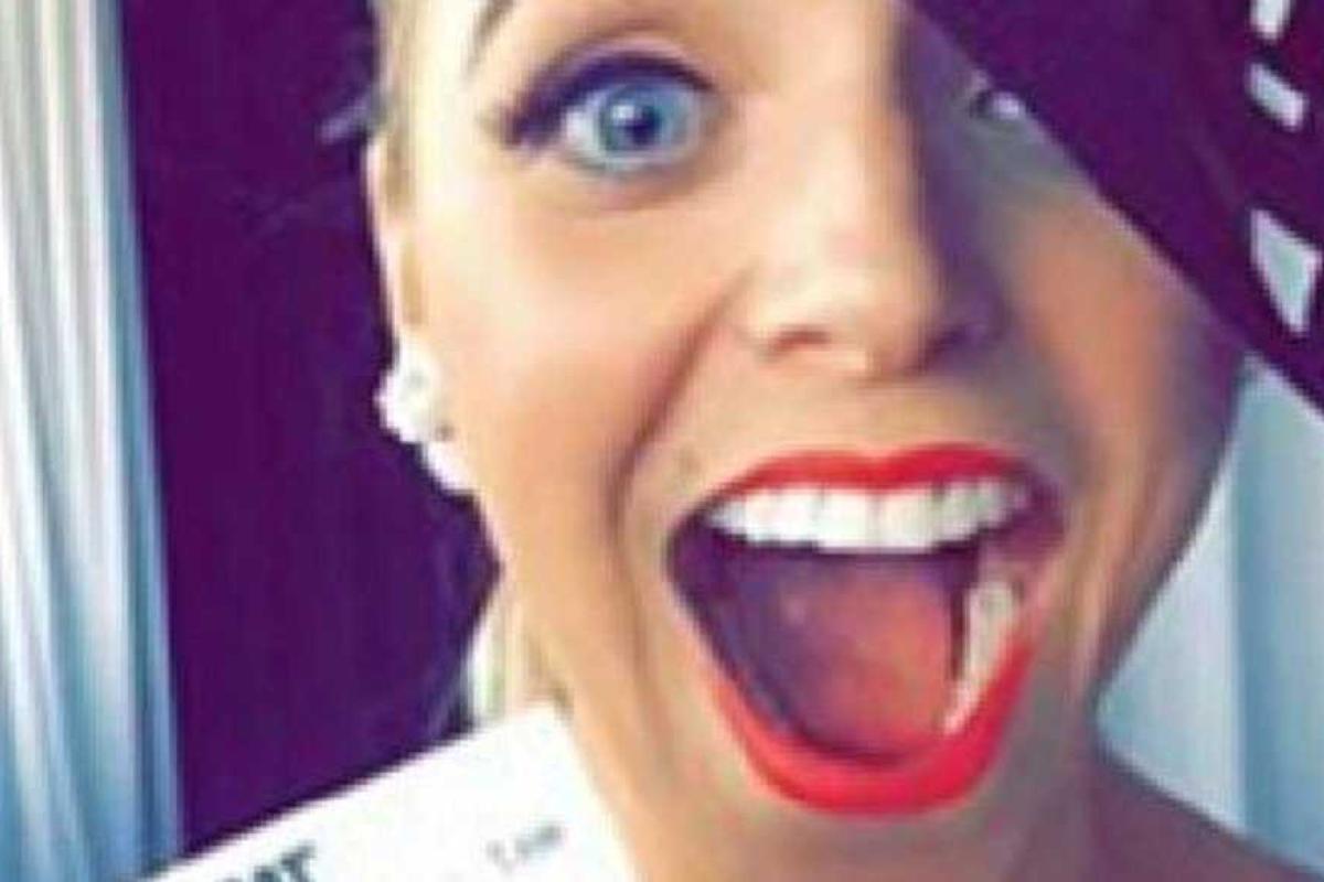 Жительница Австралии потеряла 825 долларов, просто выложив фото в соцсети