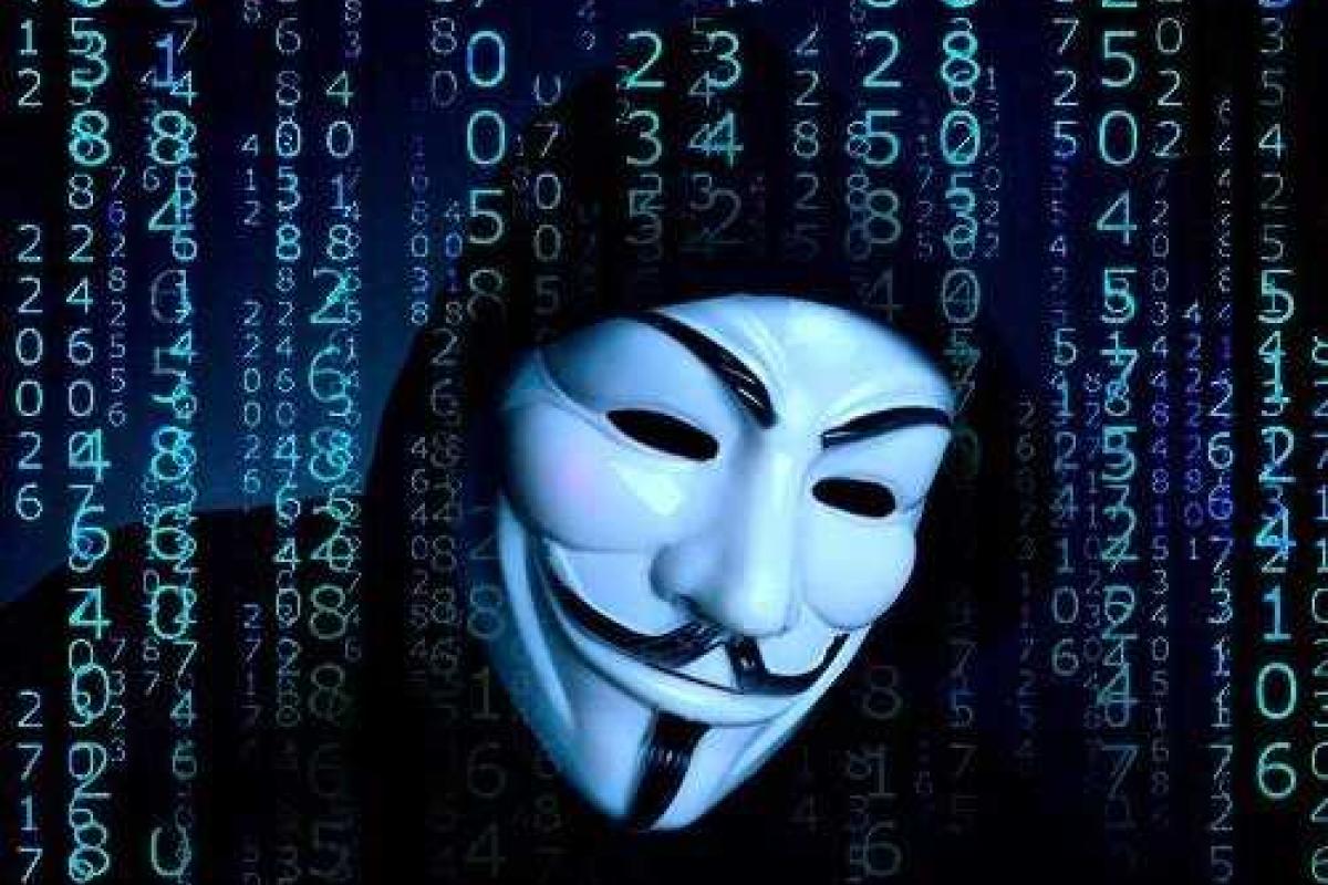 Хакеры Anonymous опубликовали данные 900 страничек боевиков ИГИЛ из Twitter 