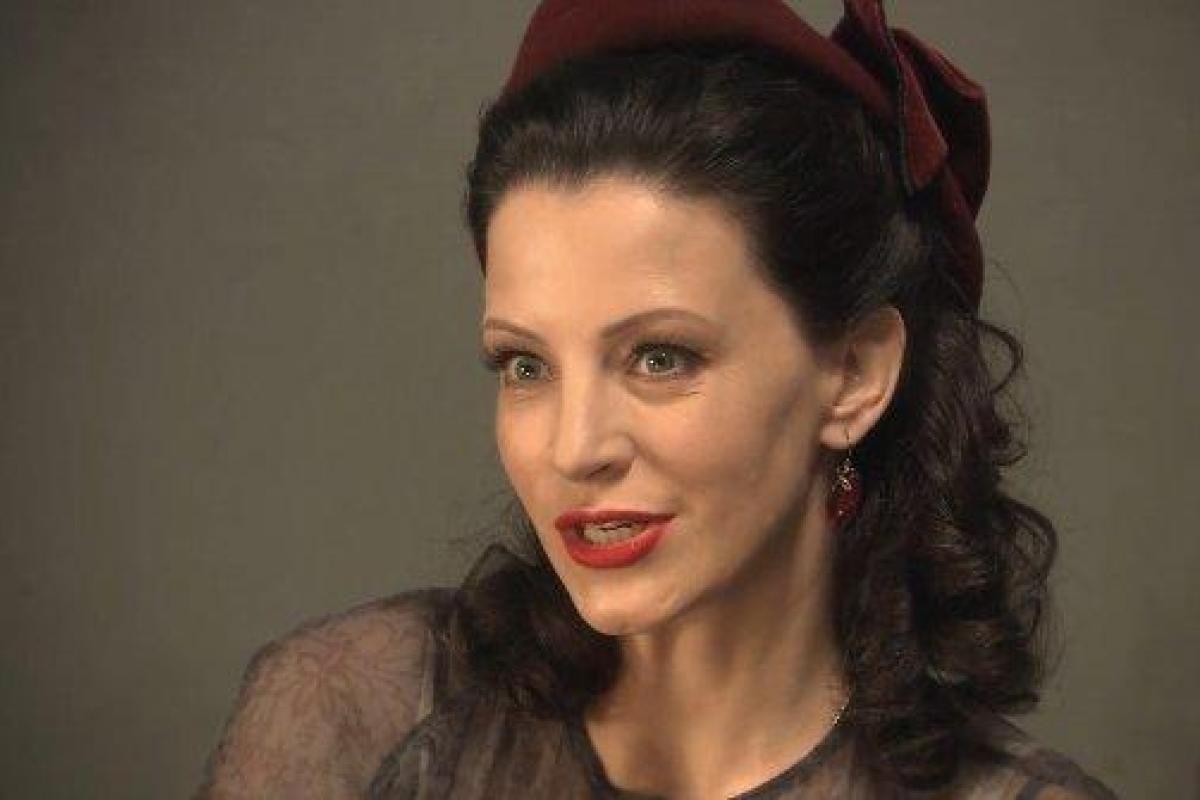 Актриса Евгения Крюкова тайно вышла замуж 