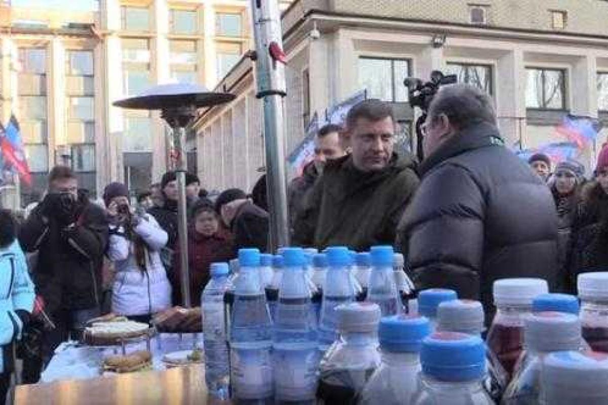 В День памяти жертв Голодоморов главари "ДНР" устроили "шабаш" В День памяти жертв Голодоморов главари "ДНР" устроили "шабаш"
