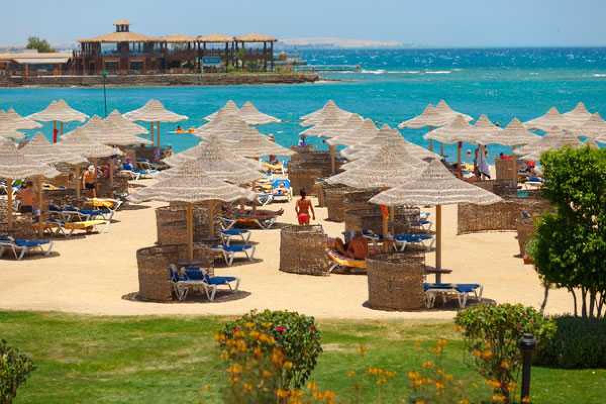 После авиакатастрофы россияне ждут скидок на туры в Египет После авиакатастрофы россияне ждут скидок на туры в Египет