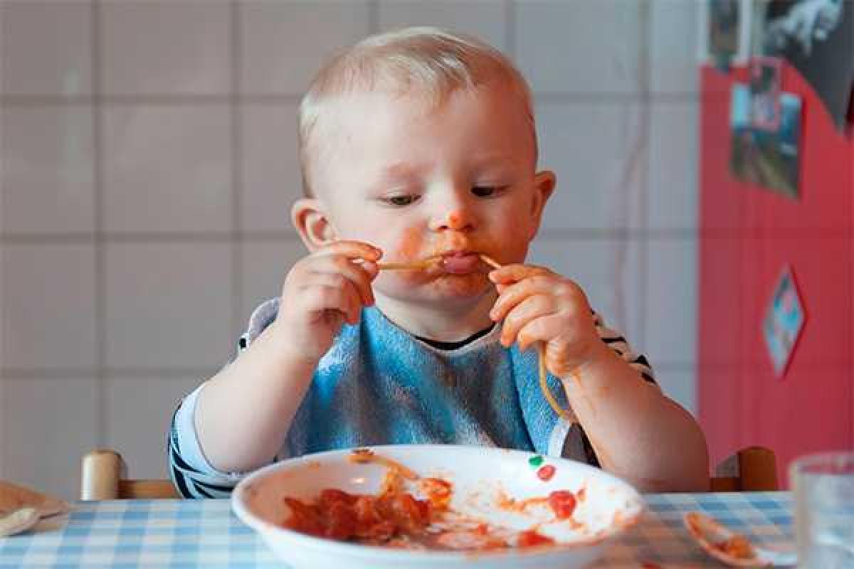 Названа самая вредная еда для детей