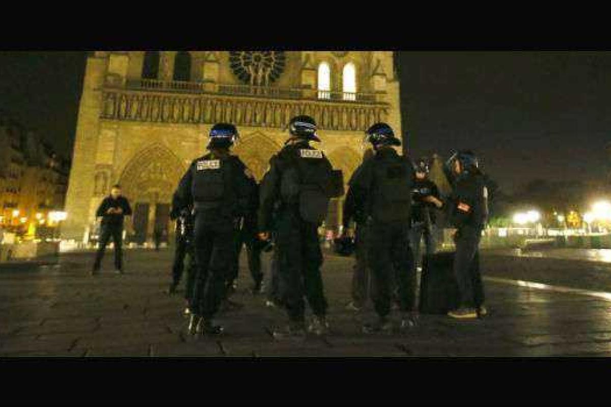 Режим ЧС во Франции продлится 3 месяца
