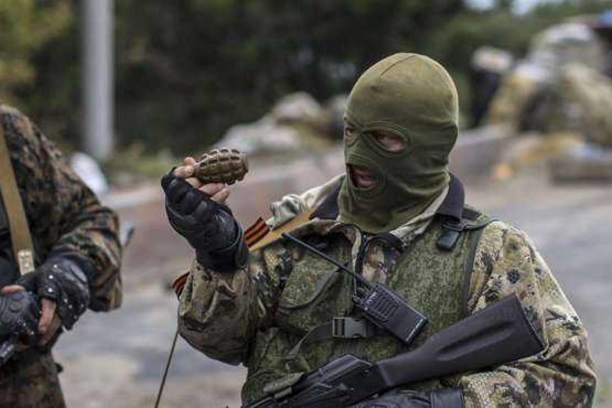 Донбасские боевики сообщают об интенсивном бое в районе Горловки Донбасские боевики сообщают об интенсивном бое в районе Горловки