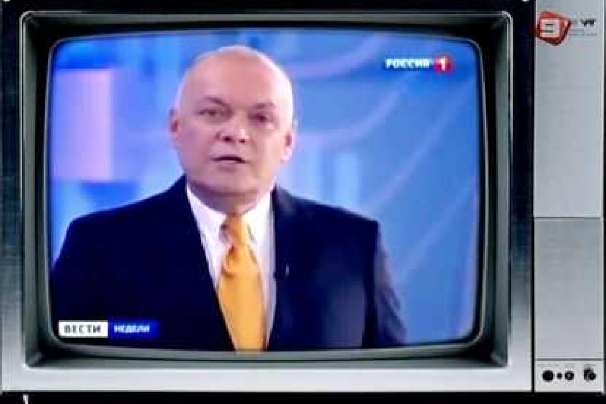 Россиян свели с ума "сумасшедшие доктора", - журналист Россиян свели с ума "сумасшедшие доктора", - журналист