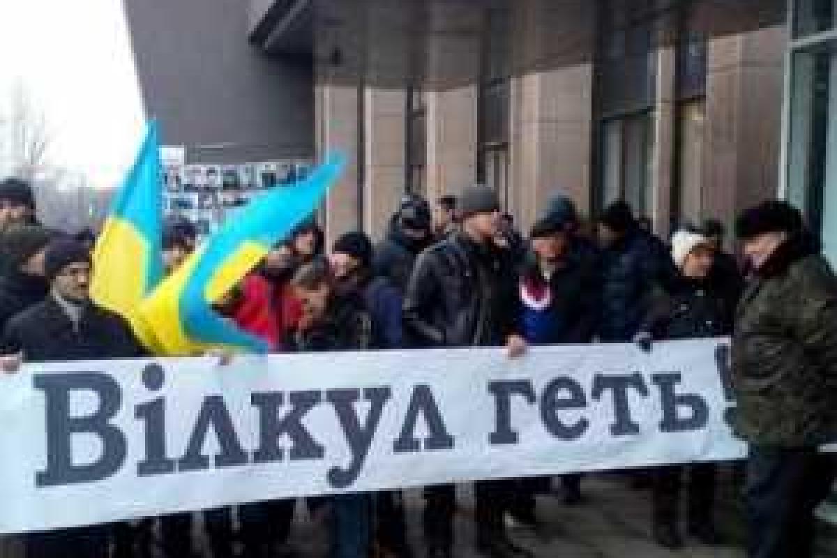 Семенченко о происшествии в Кривом Роге: Гранаты к взрыву были непригодны, власти хотели напугать горожан Семенченко о происшествии в Кривом Роге: Гранаты к взрыву были непригодны, власти хотели напугать горожан