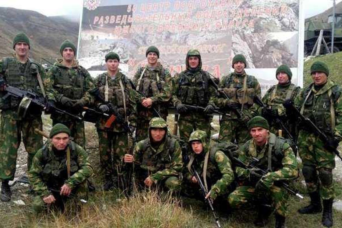 Россия готовится перебросить на Донбасс новых «добровольцев» Россия готовится перебросить на Донбасс новых «добровольцев»