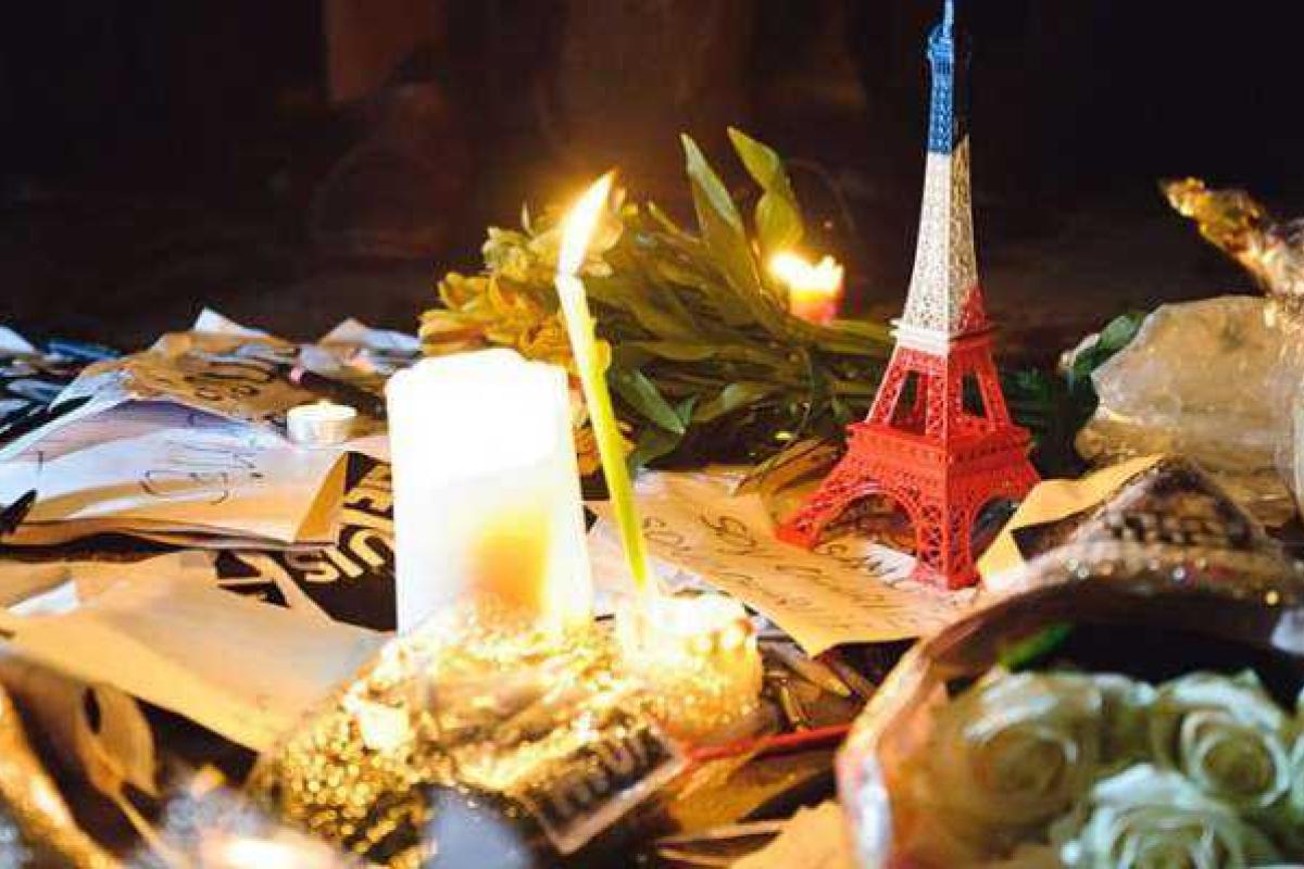 Стало известно, граждане каких стран погибли в результате теракта в Париже Стало известно, граждане каких стран погибли в результате теракта в Париже
