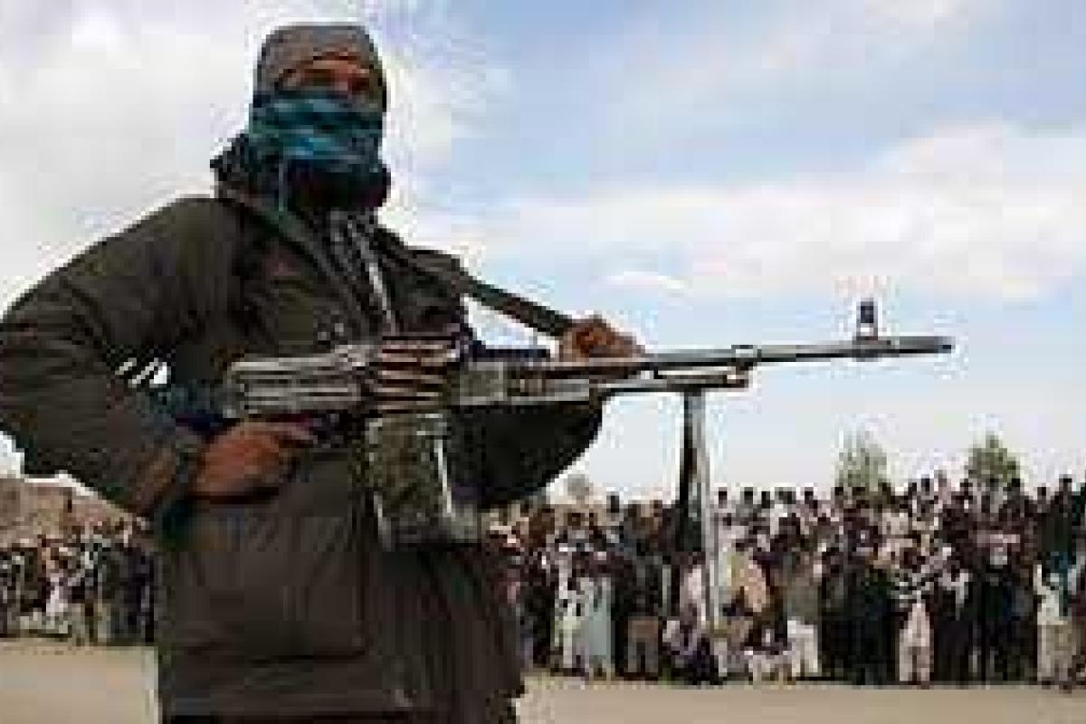 Террорист-смертник подорвал главарей ИГИЛ - СМИ Террорист-смертник подорвал главарей ИГИЛ - СМИ