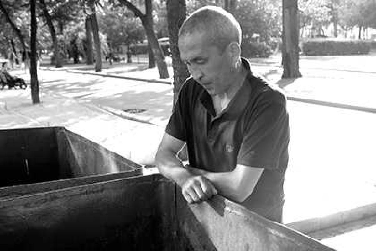 В Москве умер известный бомж-блогер В Москве умер известный бомж-блогер