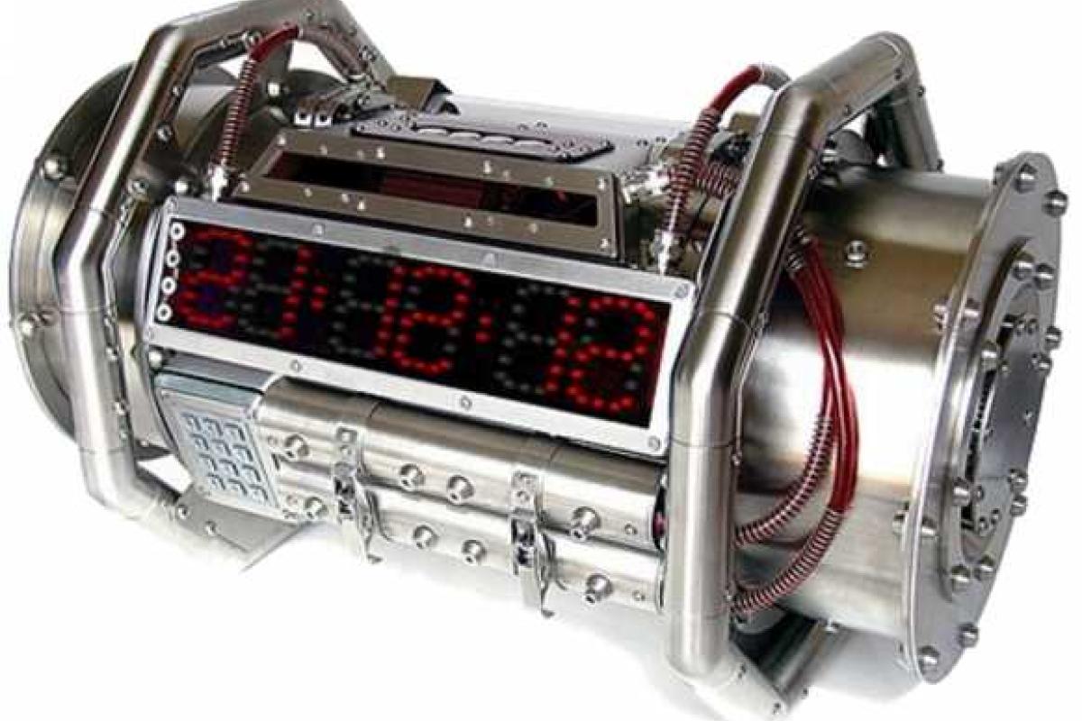 Бомбу могли установить в багажном отсеке A321 — BBC