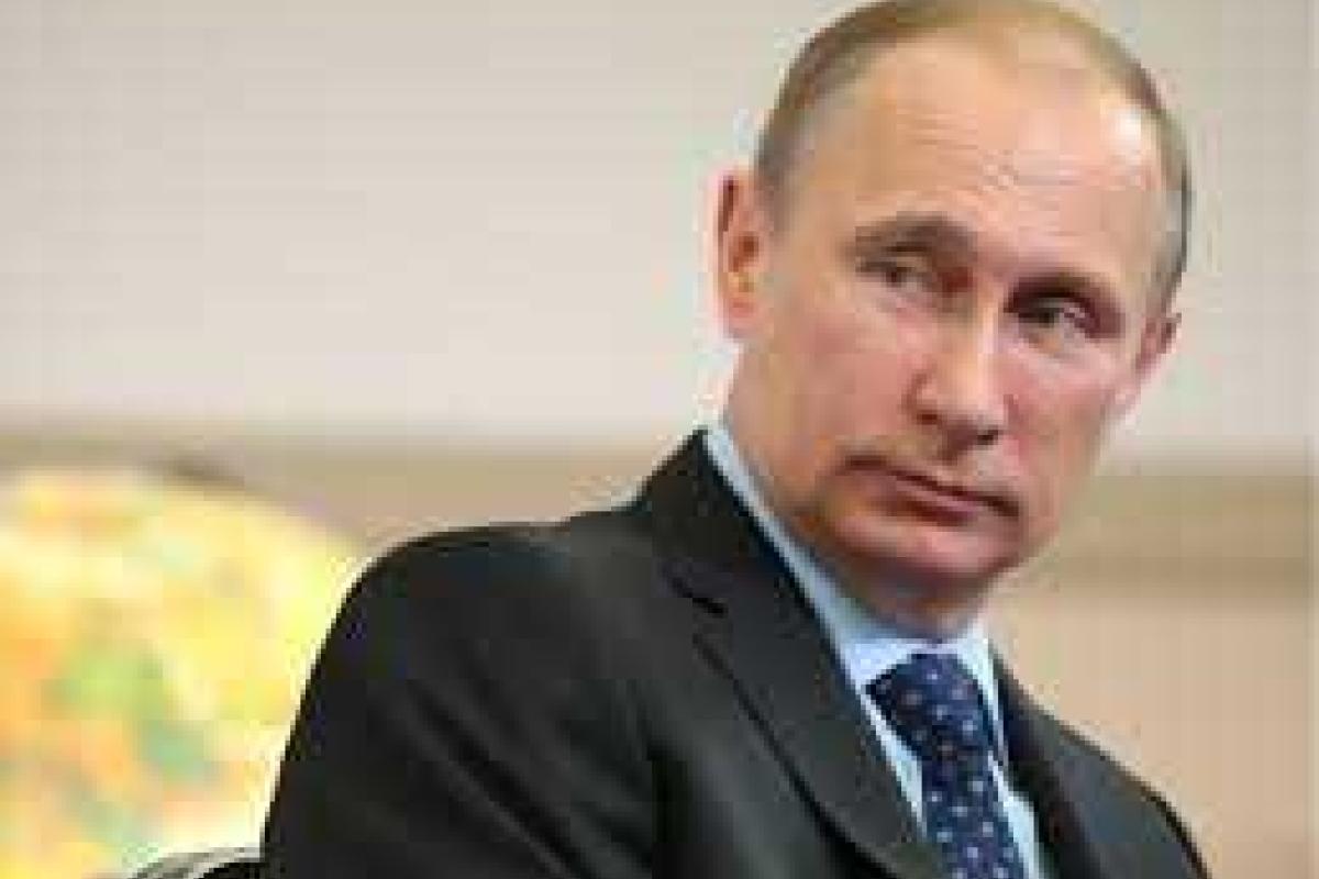 Не стоит переживать о том, что Олланд разговаривает с Путиным - политолог Не стоит переживать о том, что Олланд разговаривает с Путиным - политолог