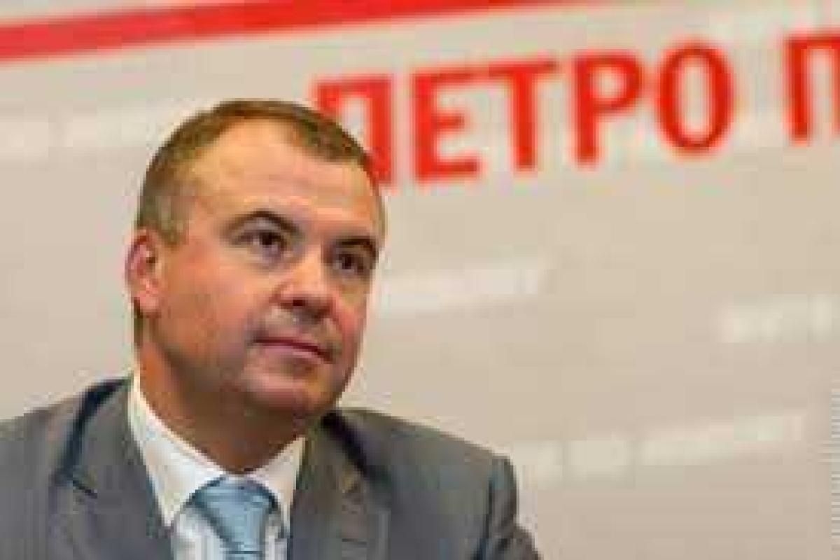 СБУ приобрела автомобилей более чем на 4 миллиона у бизнес-партнера Порошенко