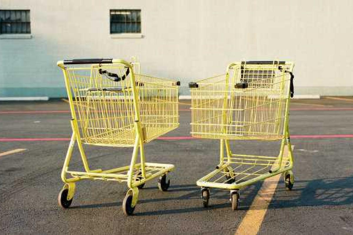 Последний рекорд: швед насмерть разбился в Австралии, разогнавшись на тележке из супермаркета