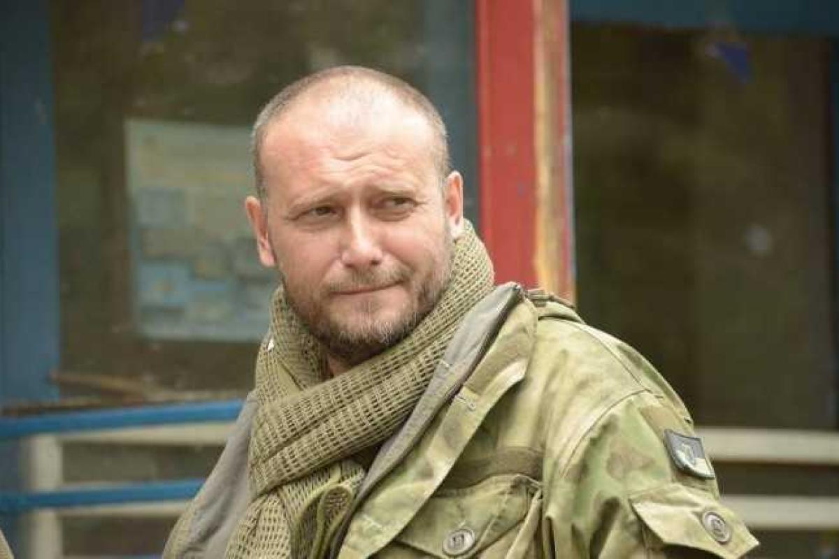 Батальоны не будут смотреть, как чиновники сталкивают Мариуполь в «ДНР» — Ярош обратился к Президенту Батальоны не будут смотреть, как чиновники сталкивают Мариуполь в «ДНР» — Ярош обратился к Президенту