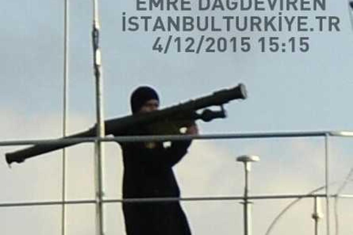 Турция в ярости от российского солдата с ракетой Турция в ярости от российского солдата с ракетой