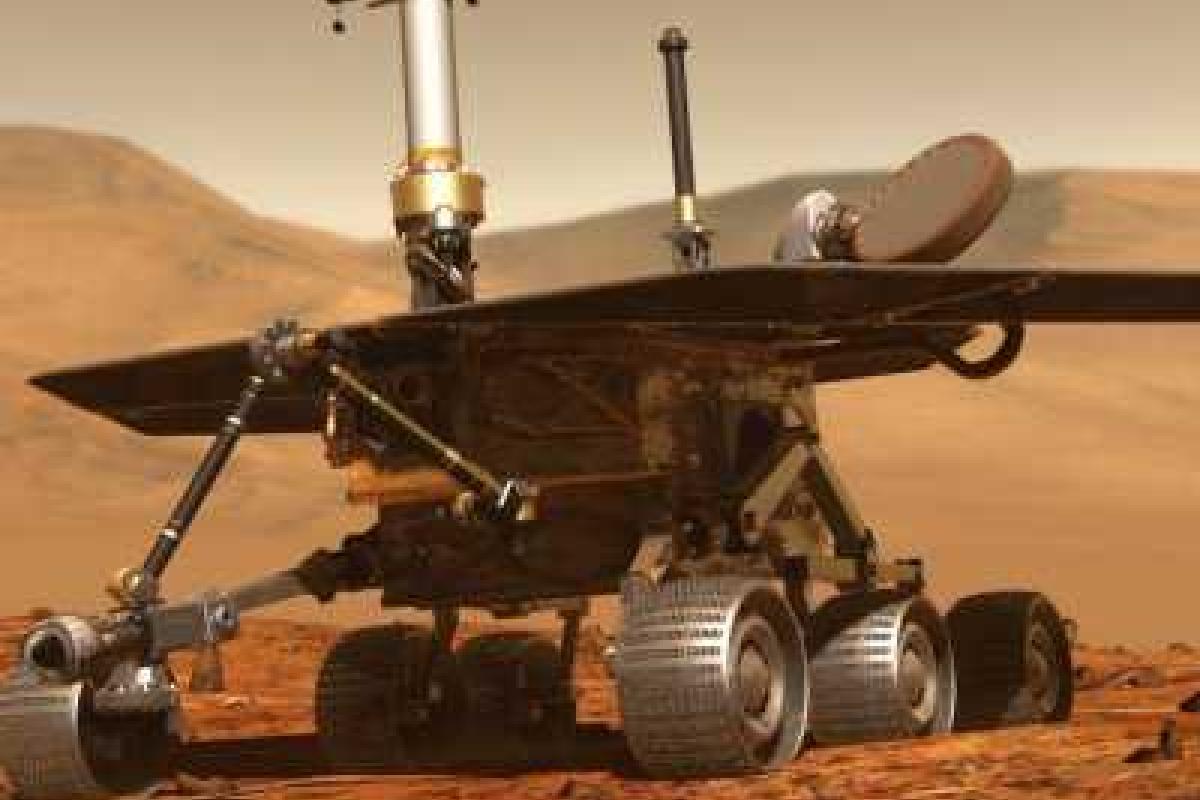 Curiosity обнаружил на Марсе загадочный песок синего цвета 