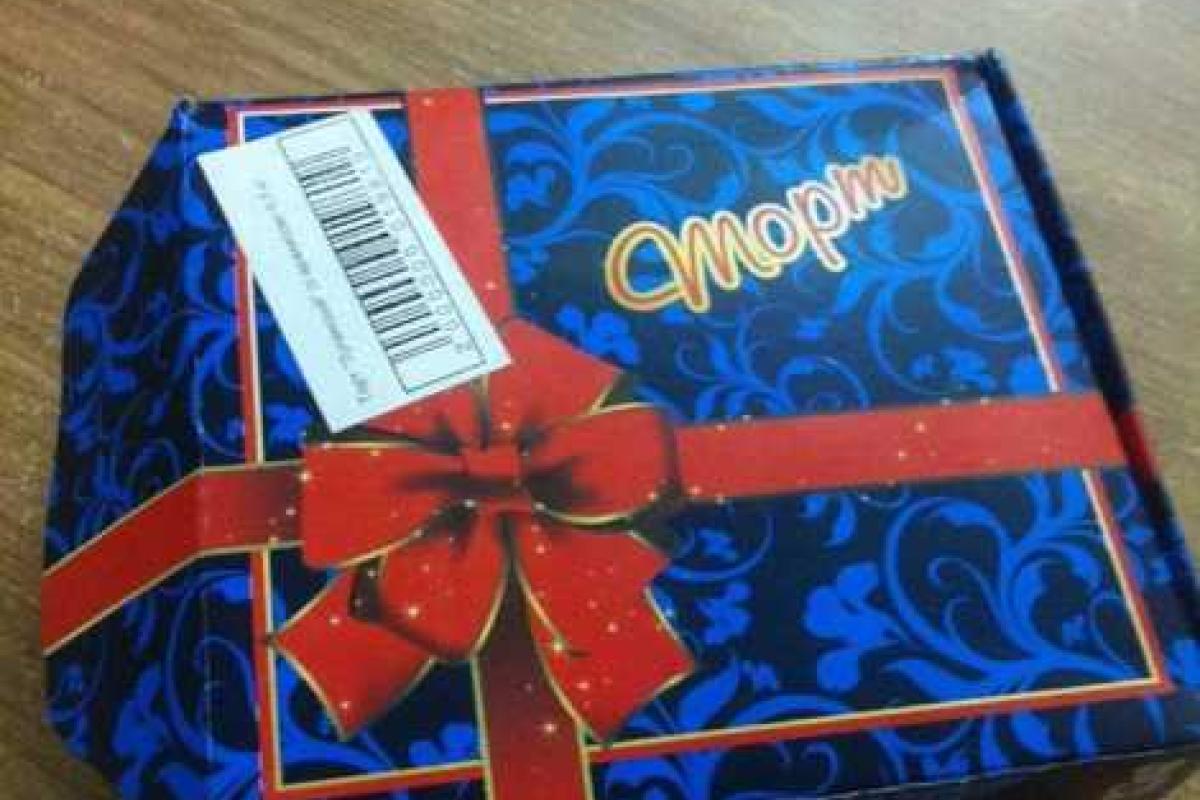 В центре Киева продают "ЛНРовские" торты