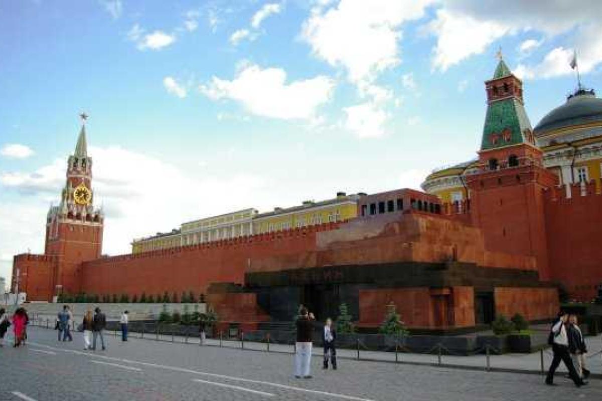 В Москве мужчина решил сжечь себя рядом с Красной площадью 