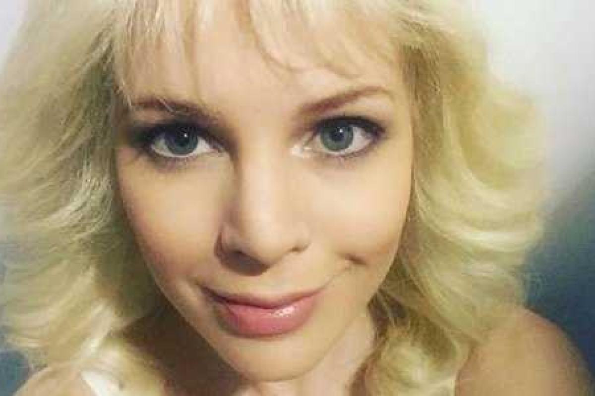 Наталья Подольская кардинально сменила цвет волос Наталья Подольская кардинально сменила цвет волос