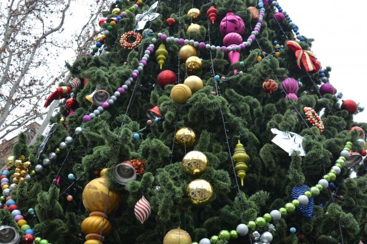 В Москве главную ёлку украсят в советском стиле 