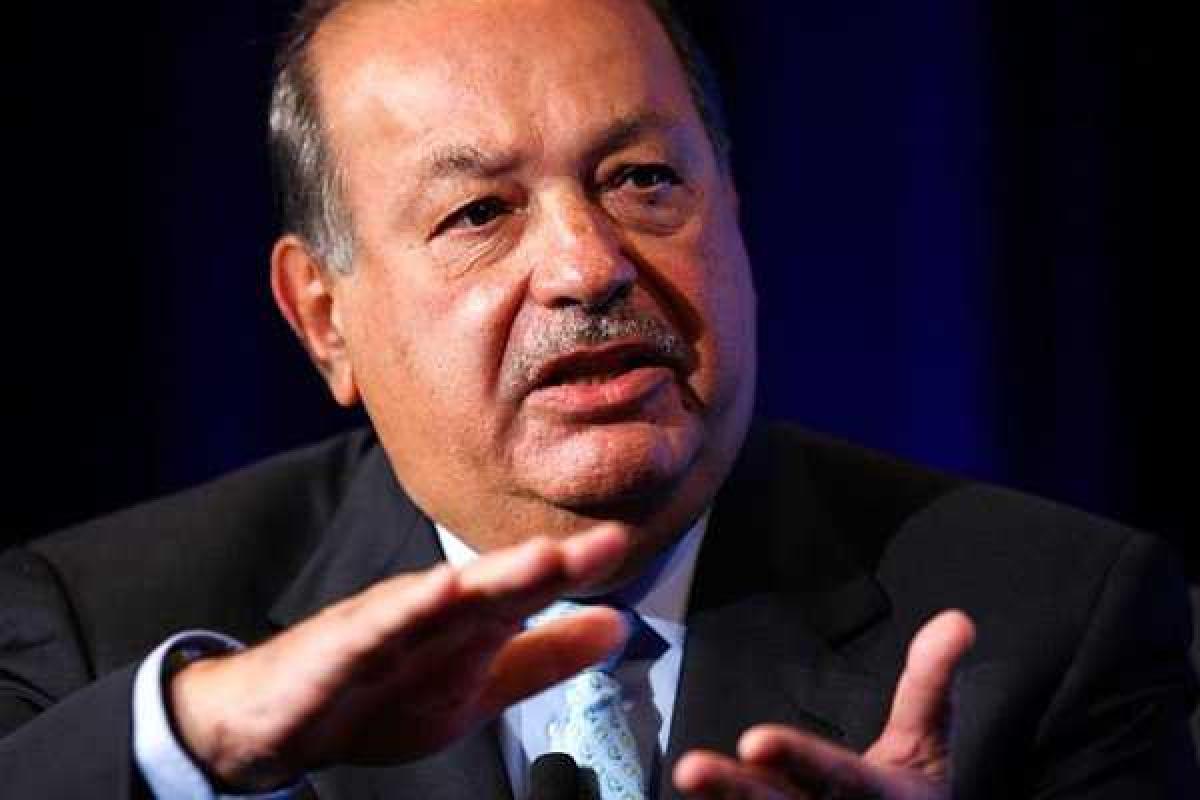 Bloomberg назвал самого обедневшего за 2015 год миллиардера 