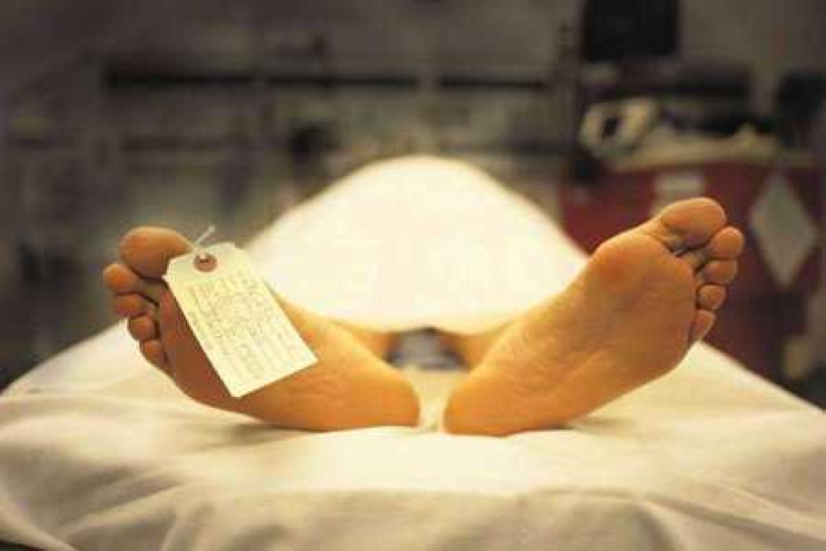 Россиянин допился до морга, "ожил" и отправился продолжать "банкет"