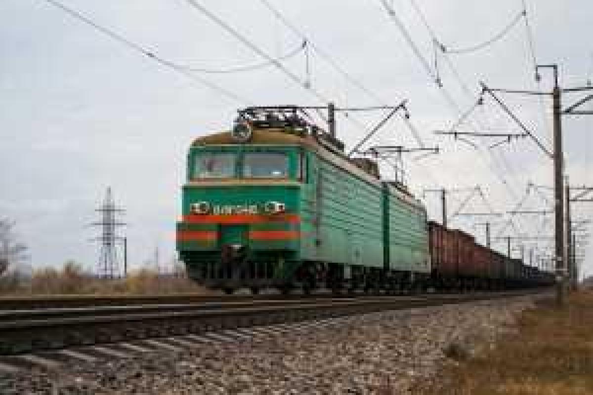 Донбасские сепаратисты возобновили поставки угля в Украину Донбасские сепаратисты возобновили поставки угля в Украину