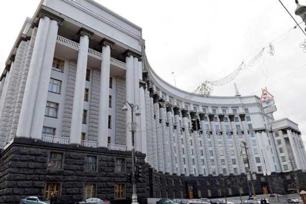 Кабмин реструктуризировал $351 млн долга Киева