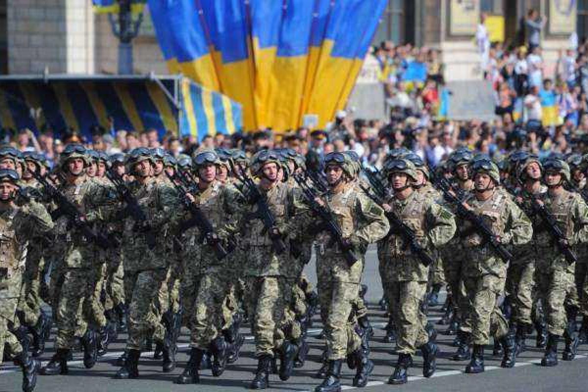 Озвучены новые зарплаты украинских военных Озвучены новые зарплаты украинских военных