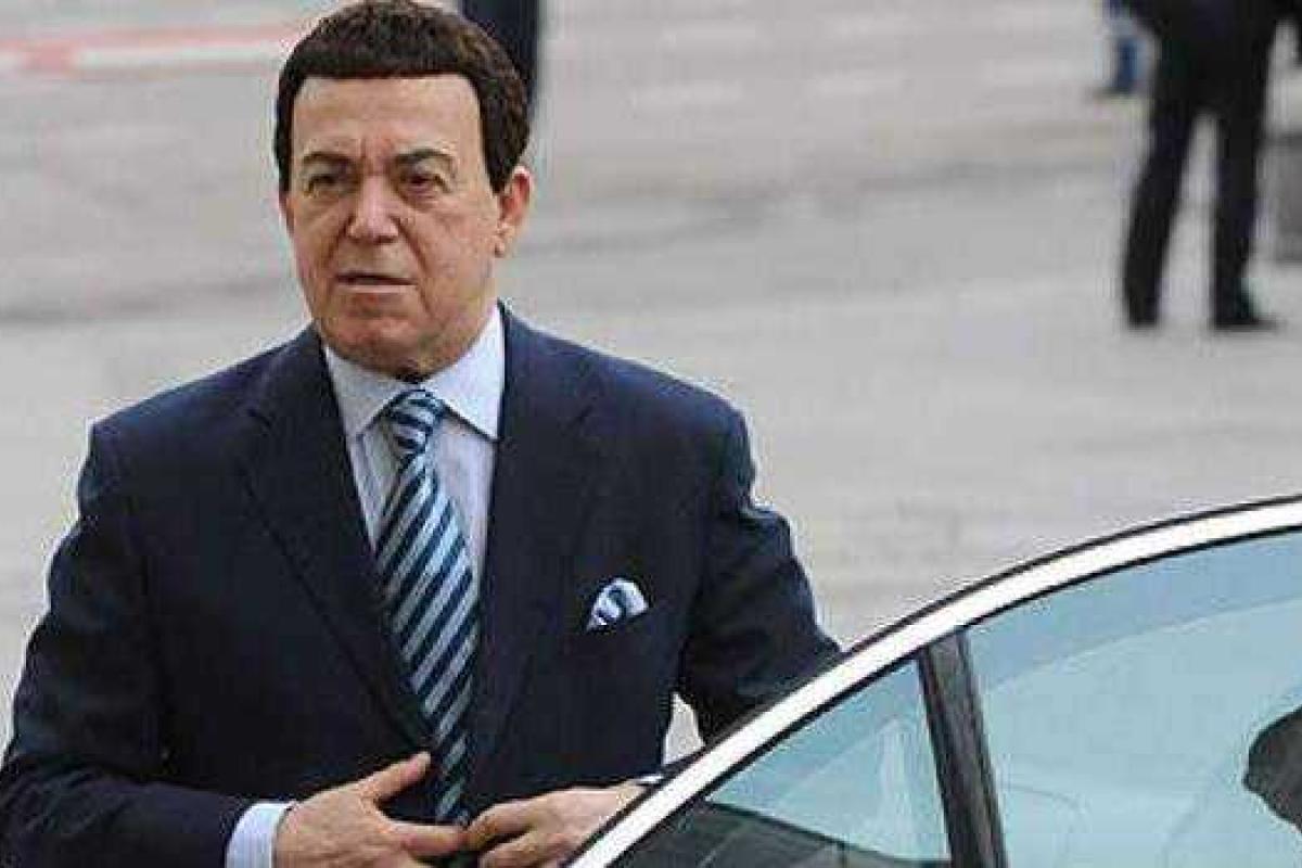 Кобзон и Табачник присвоили пляж в Киеве Кобзон и Табачник присвоили пляж в Киеве