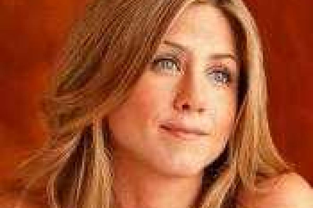 Дженнифер Энистон не хочет общаться с матерью, которой осталось жить считанные дни