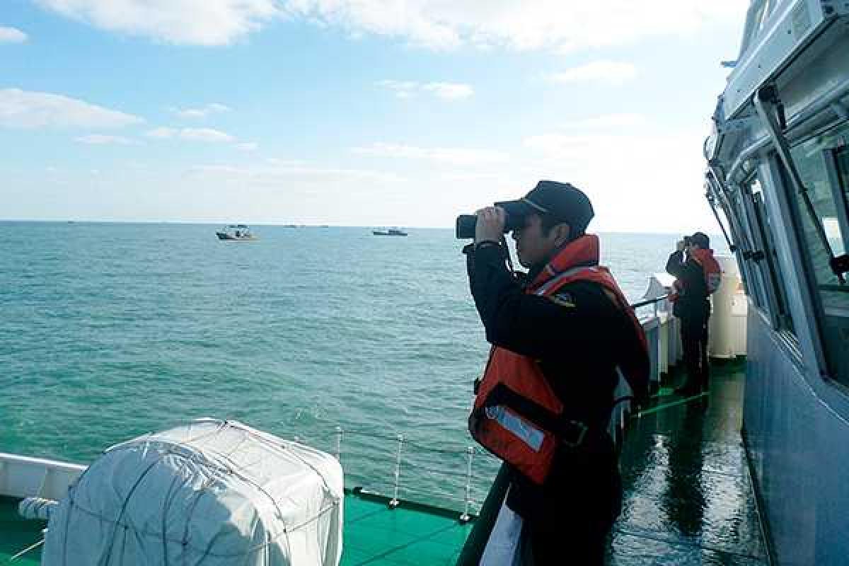 В Японию приплыло 11 лодок с трупами