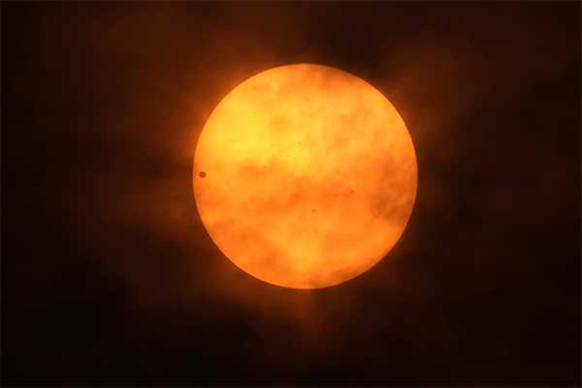 Серия вспышек на Солнце испортит Новый год