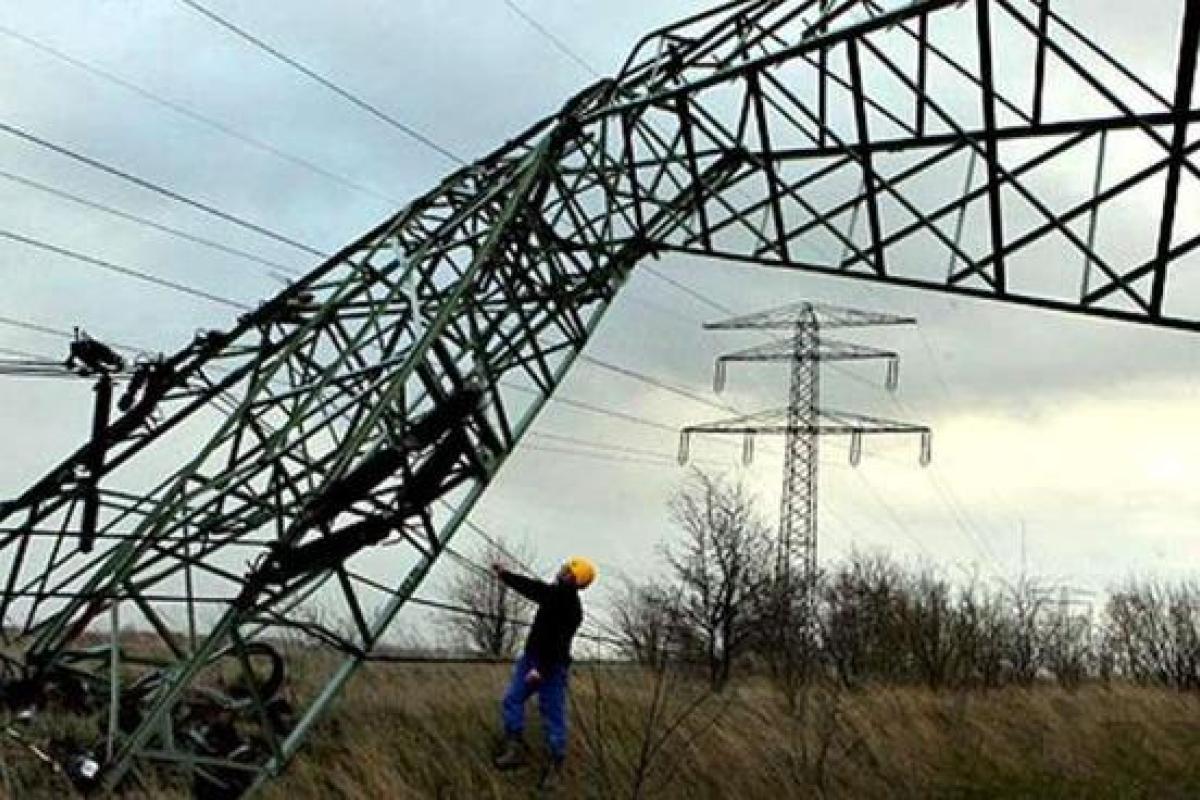 Ремонтные бригады завершили работы на ЛЭП Каховская-Титан